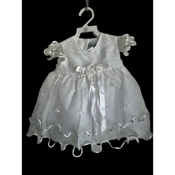 NEW Girls White wedding baptism ruffle dress size 0 - Picture 1 of 8
